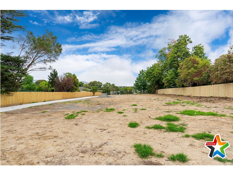 345-347 Mount Dandenong Road, Croydon VIC 3136