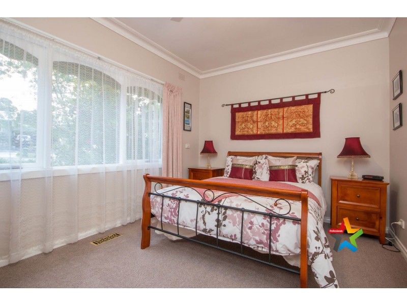 87-89 Mount View Parade, Croydon VIC 3136