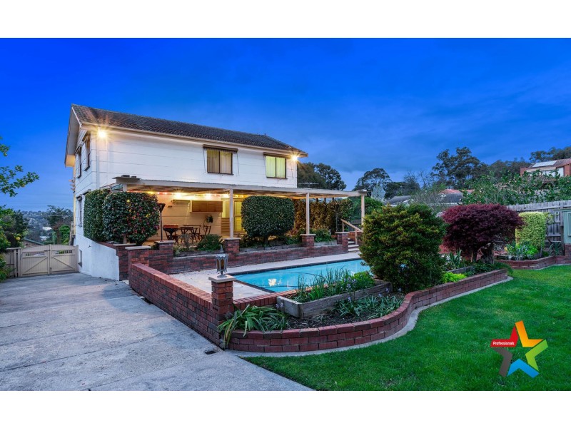 15 Neuparth Road, Croydon North VIC 3136