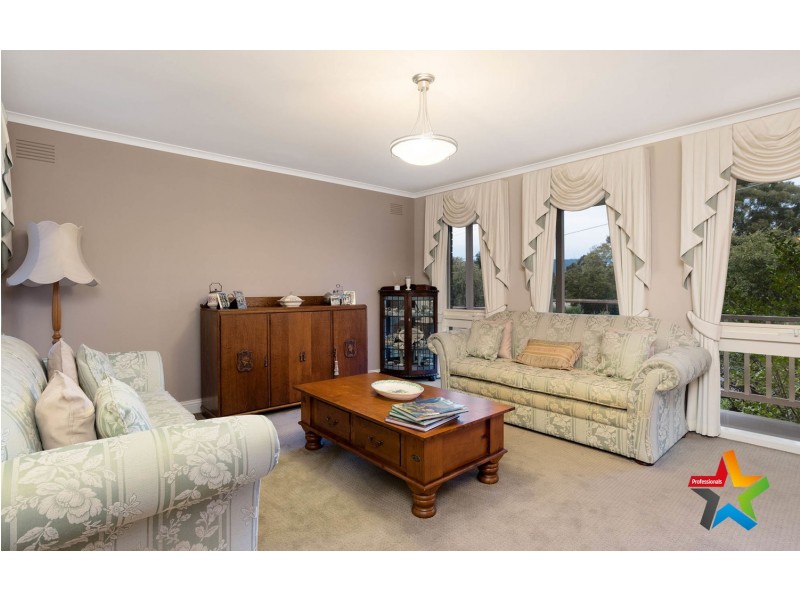 15 Coolaroo Court, Mooroolbark VIC 3138