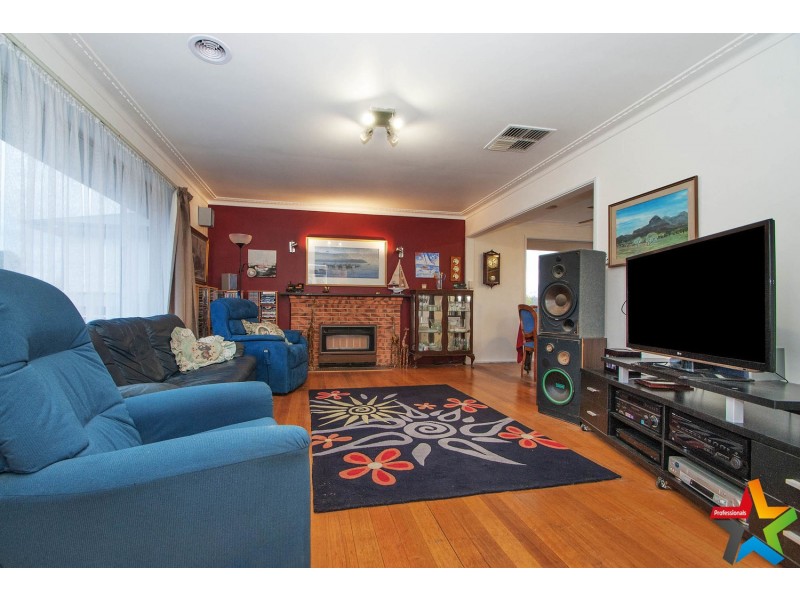 1 Wallace Way, Mooroolbark VIC 3138