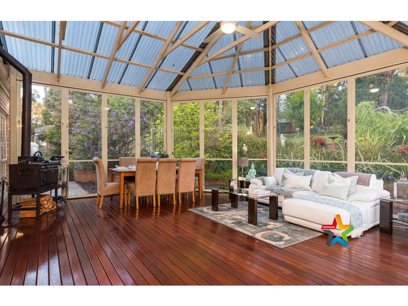 27-29 Lily Avenue, Mount Evelyn VIC 3796