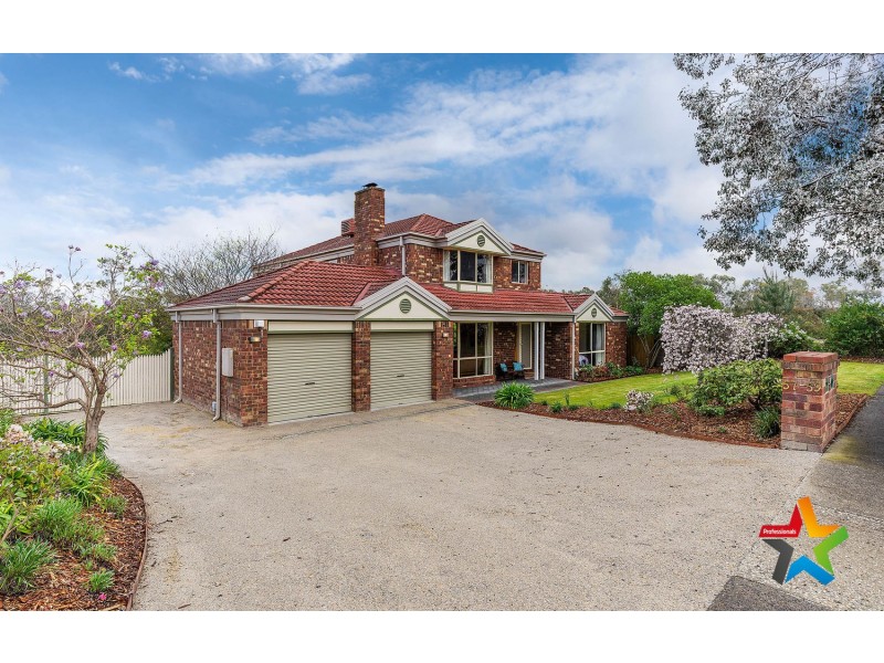 57-59 Eskdale Drive, Croydon Hills VIC 3136