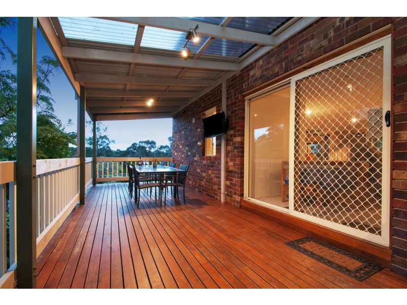 57-59 Eskdale Drive, Croydon Hills VIC 3136