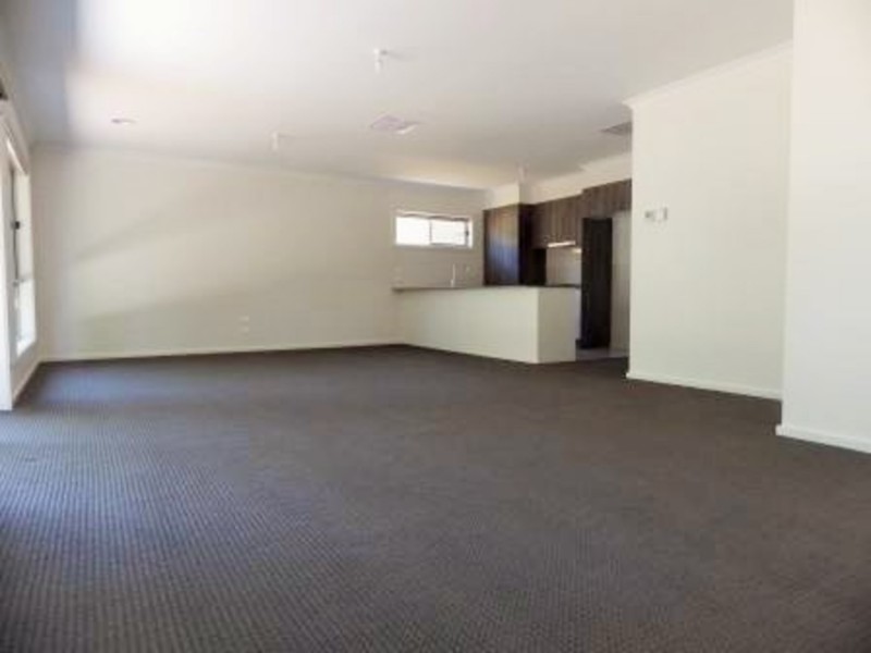 25 Tanika Circuit, Croydon VIC 3136