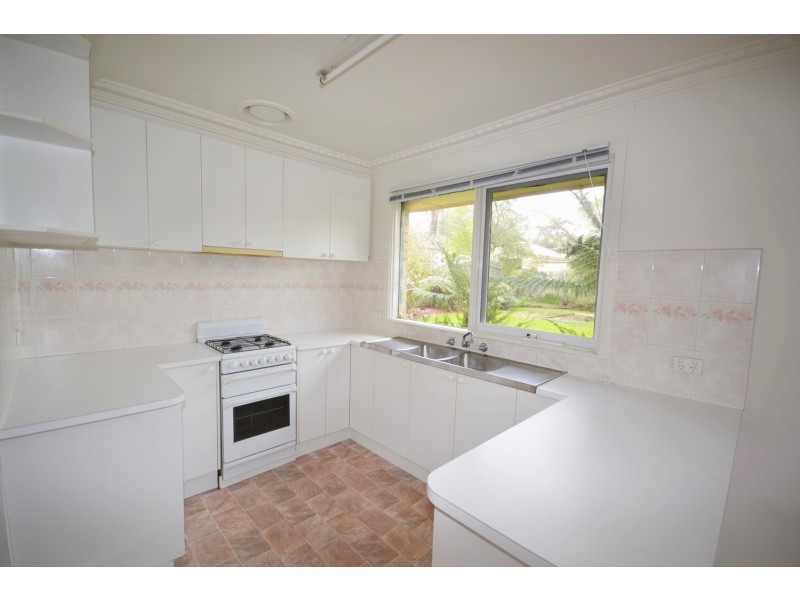 53 Sunbeam Avenue, Ringwood East VIC 3135