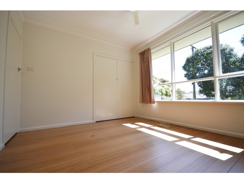 53 Sunbeam Avenue, Ringwood East VIC 3135