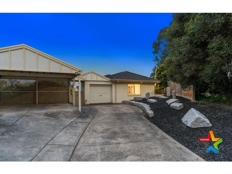 2 Hollyoak Haven, Chirnside Park VIC 3116