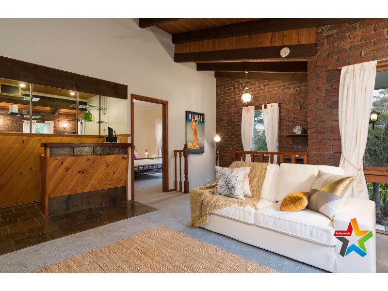 35 York Road, Mount Evelyn VIC 3796