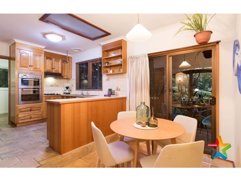 35 York Road, Mount Evelyn VIC 3796