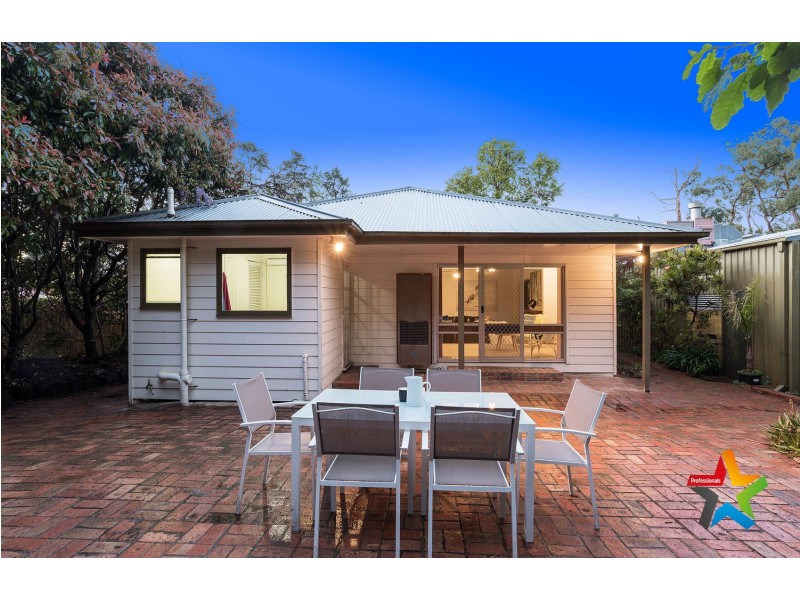 35 York Road, Mount Evelyn VIC 3796