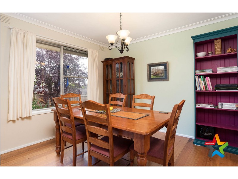 22 Krowera Street, Mooroolbark VIC 3138