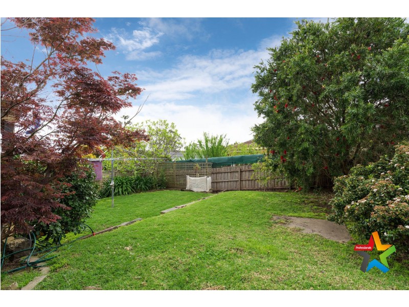 22 Krowera Street, Mooroolbark VIC 3138