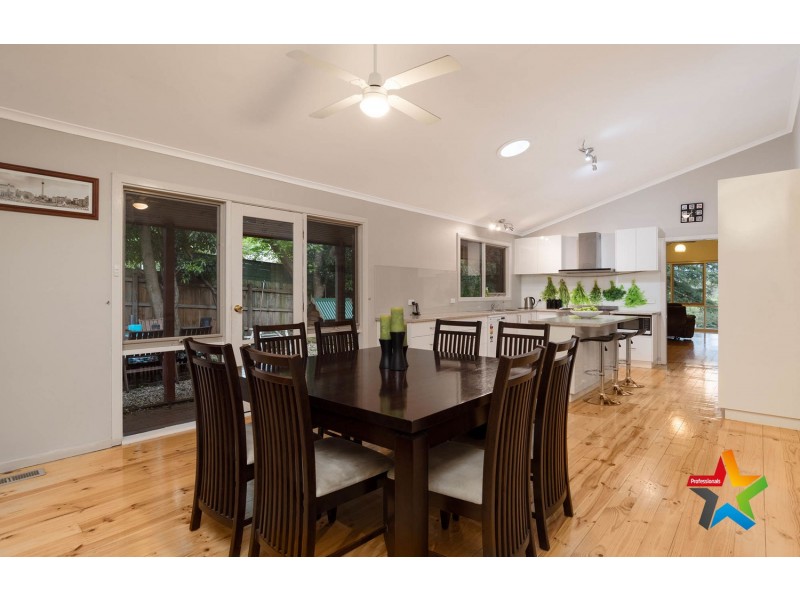 9 Heath Avenue, Mount Evelyn VIC 3796