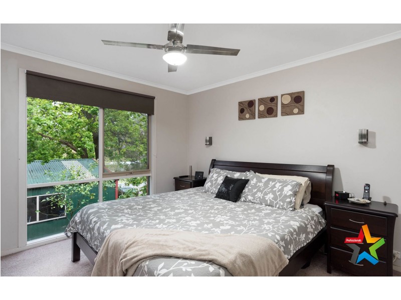 9 Heath Avenue, Mount Evelyn VIC 3796