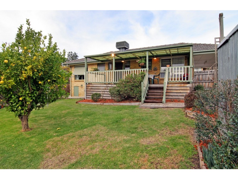 21 Gordon Court, Mooroolbark VIC 3138
