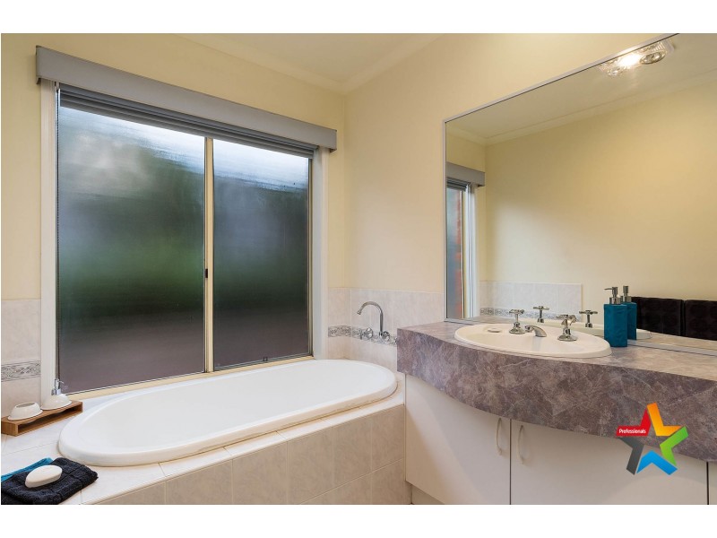 37 Chester Street, Lilydale VIC 3140