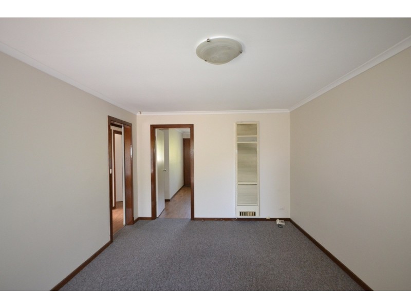 8/65 Hewish Road, Croydon VIC 3136