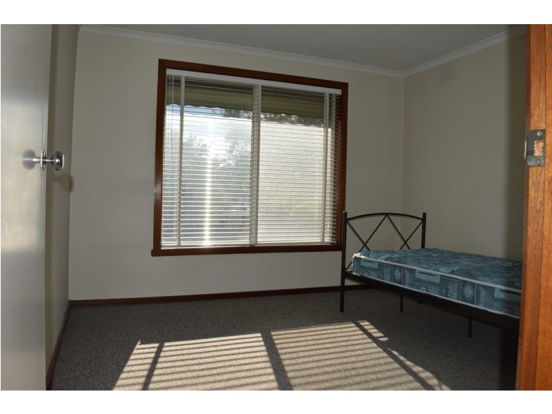 8/65 Hewish Road, Croydon VIC 3136