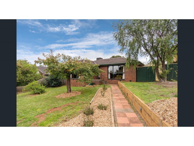 12 Biala Court, Mooroolbark VIC 3138