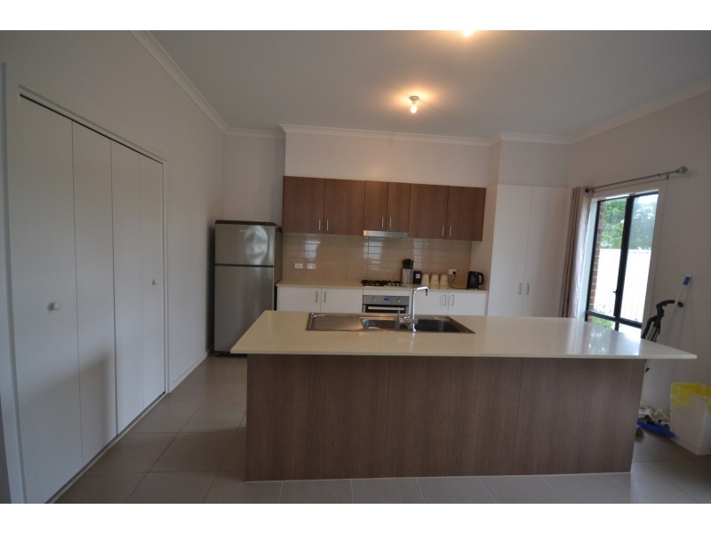 17A Balmoral Street, Kilsyth VIC 3137