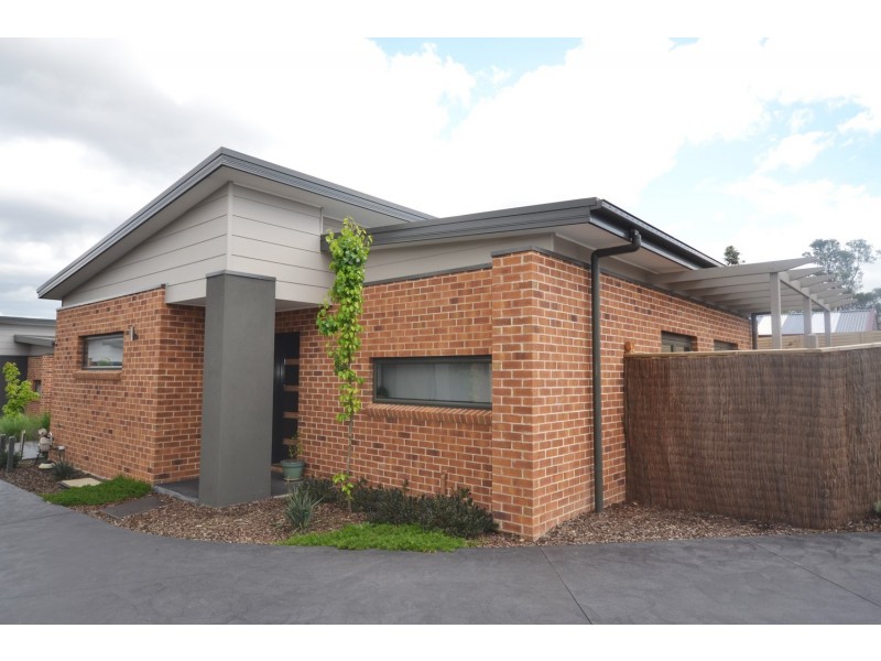 1 Wendels Close, Kilsyth VIC 3137