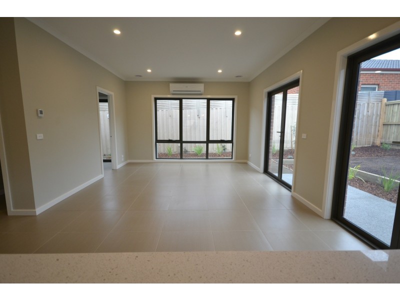 1 Wendels Close, Kilsyth VIC 3137