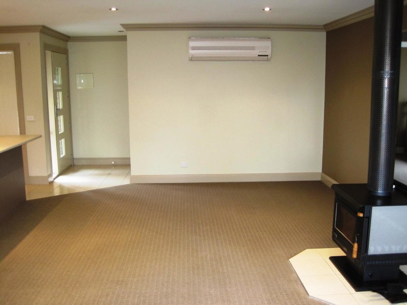 2/53 Terrigal Crescent, Kilsyth VIC 3137