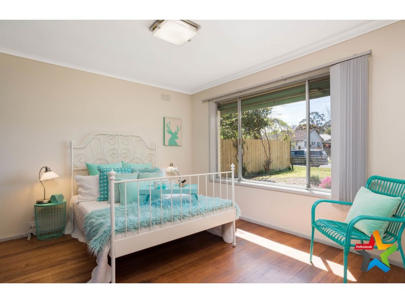 21 Blackburn Road, Mooroolbark VIC 3138