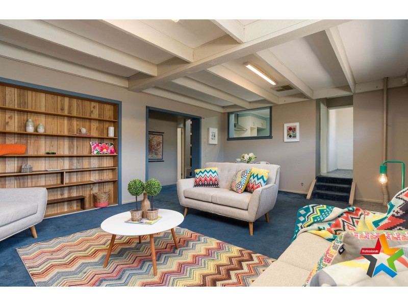 21 Blackburn Road, Mooroolbark VIC 3138