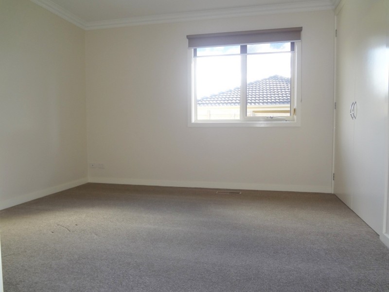 38  Cardigan Road, Mooroolbark VIC 3138