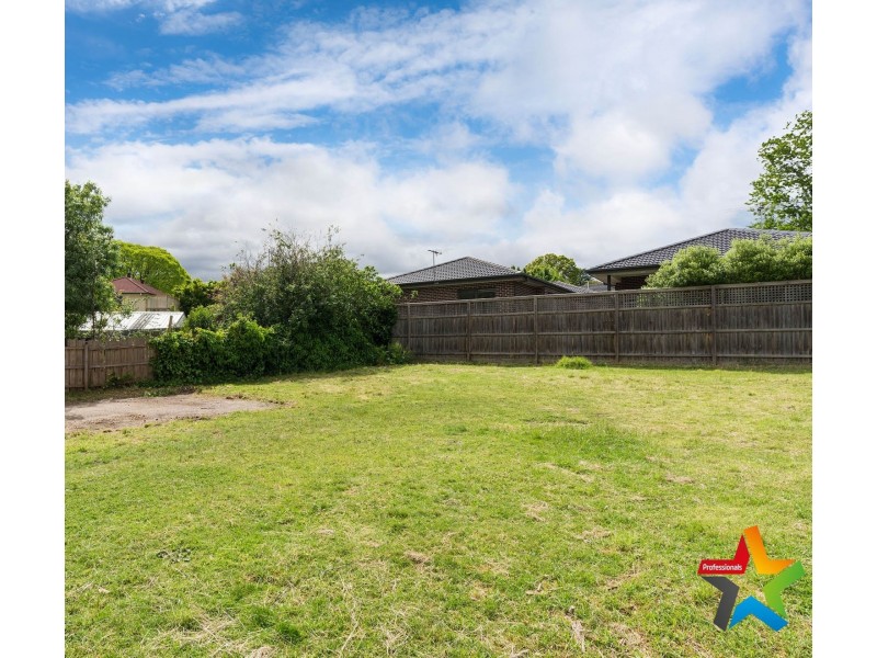 6a Eothen Lane, Kilsyth VIC 3137