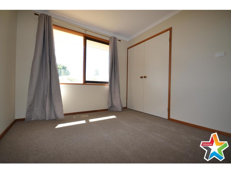 6/7 Read Road, Seville VIC 3139