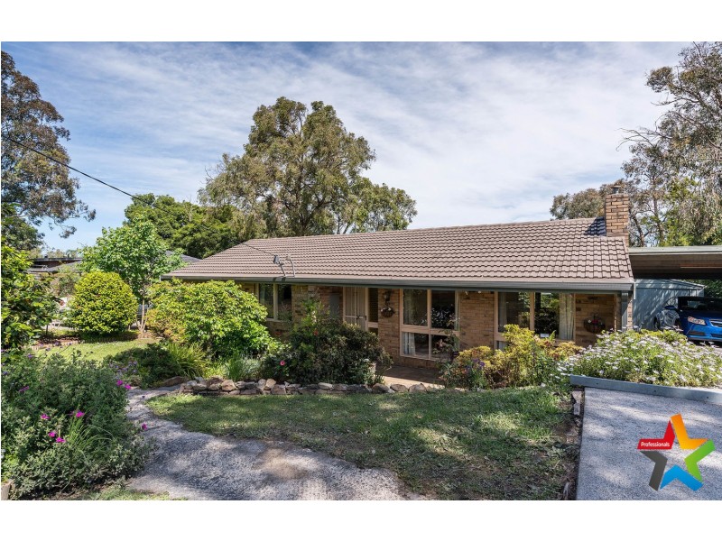 55 Johns Crescent, Mount Evelyn VIC 3796