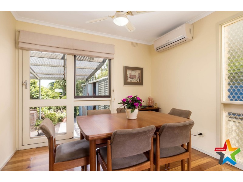 55 Johns Crescent, Mount Evelyn VIC 3796