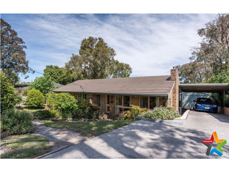 55 Johns Crescent, Mount Evelyn VIC 3796
