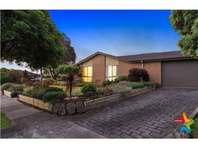 50 Savanna Drive, Mooroolbark VIC 3138