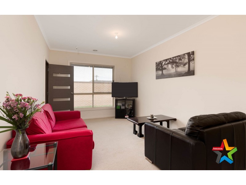 3/42 Zina Grove, Mooroolbark VIC 3138