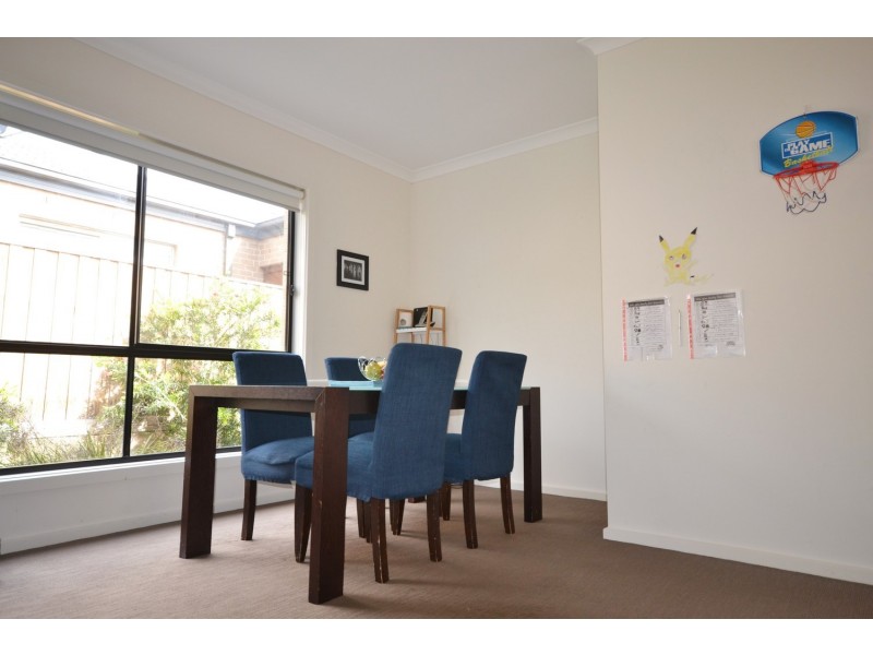 45 Tanika Circuit, Croydon VIC 3136