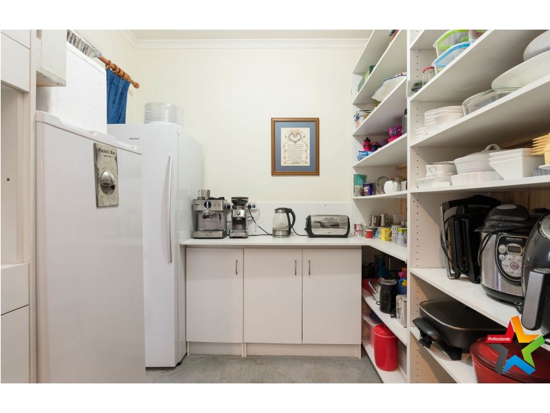 588 Warburton Highway, Seville VIC 3139