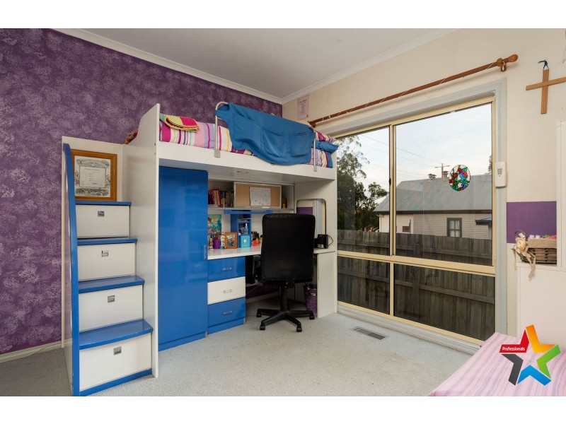 588 Warburton Highway, Seville VIC 3139