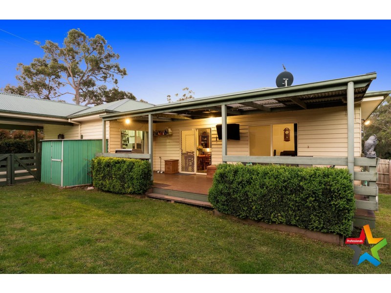 588 Warburton Highway, Seville VIC 3139