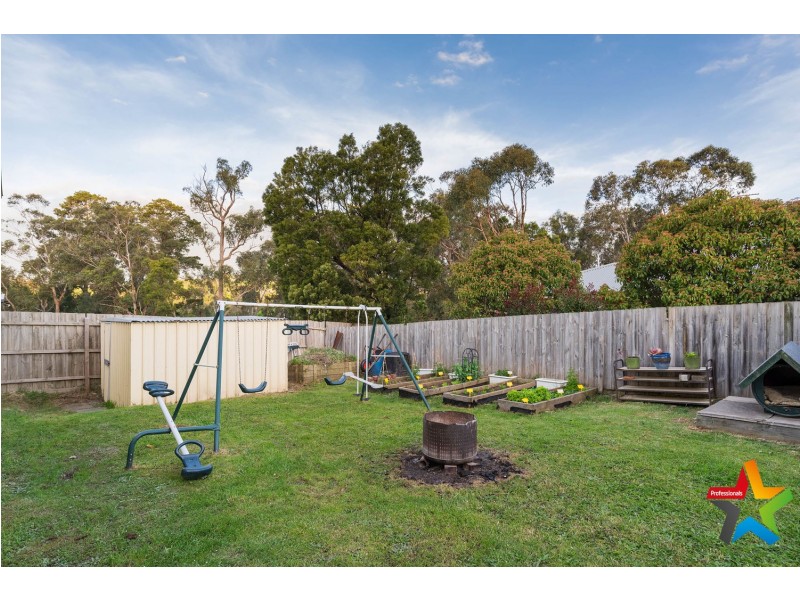 588 Warburton Highway, Seville VIC 3139