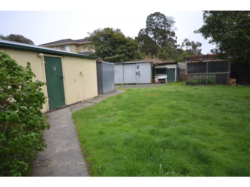 67 Hawthory Road, Kilsyth VIC 3137