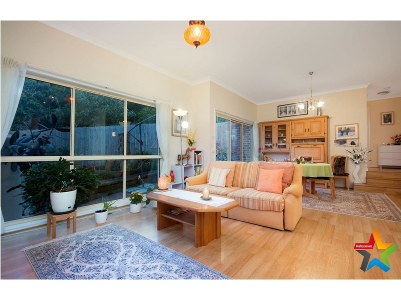 4 Megan Place, Lilydale VIC 3140