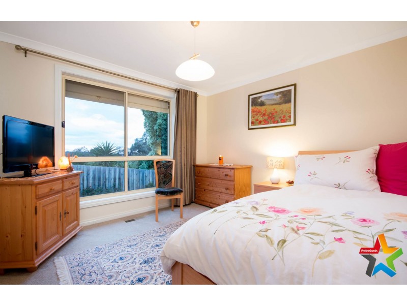 4 Megan Place, Lilydale VIC 3140