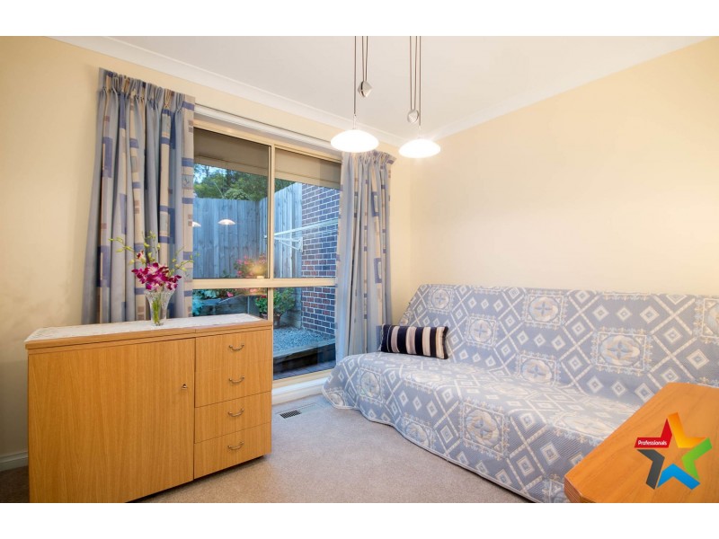 4 Megan Place, Lilydale VIC 3140