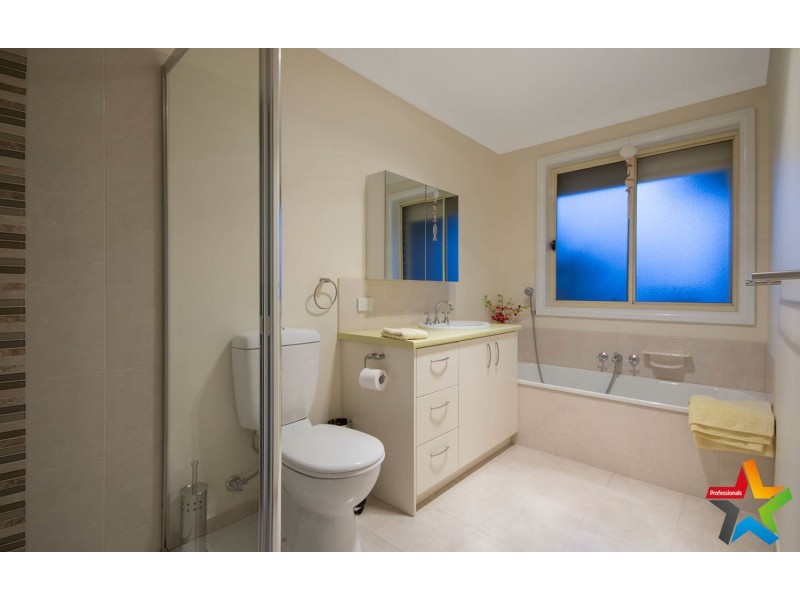 4 Megan Place, Lilydale VIC 3140