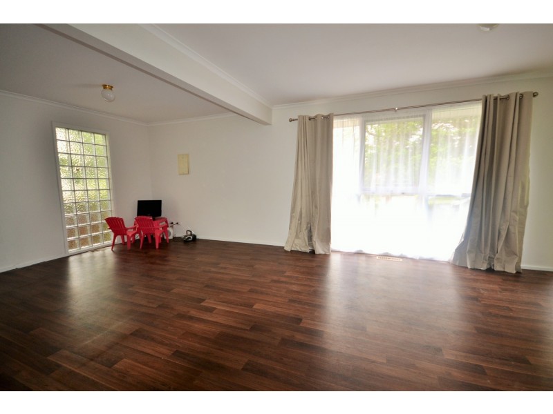 31 Shakespeare Avenue, Mooroolbark VIC 3138