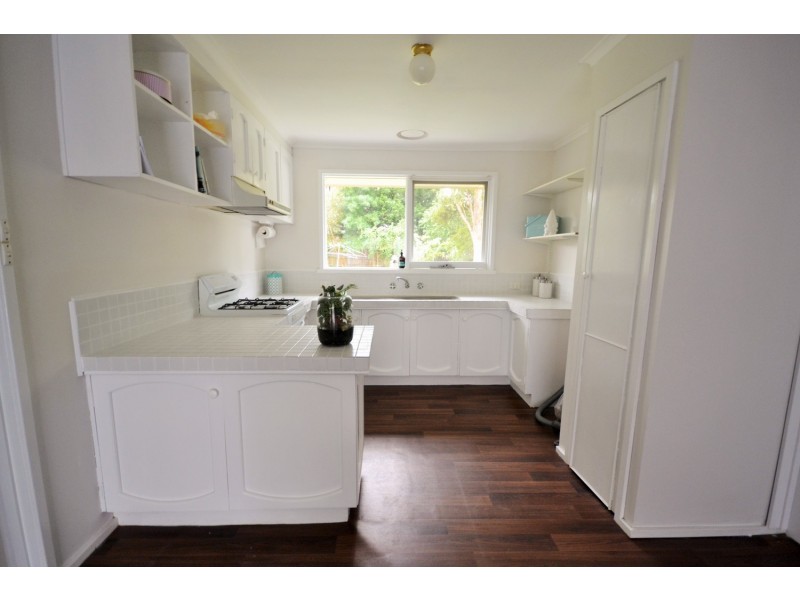 31 Shakespeare Avenue, Mooroolbark VIC 3138